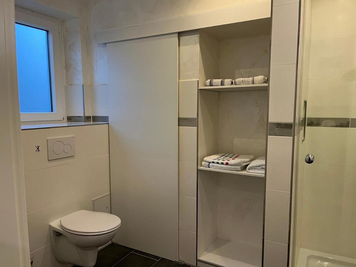 Bakker Huus Eg Apartment Емден Екстериор снимка